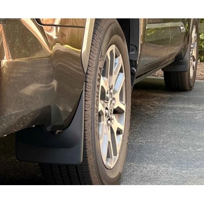 Бризковики WeatherTech Toyota Tundra 2022+ Бризковики WeatherTech Toyota Tundra 2022+