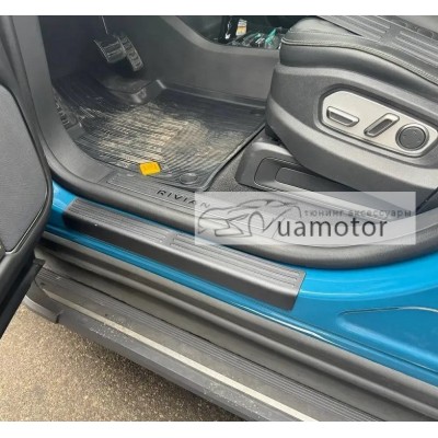Накладки на пороги Weathertech Rivian R1S