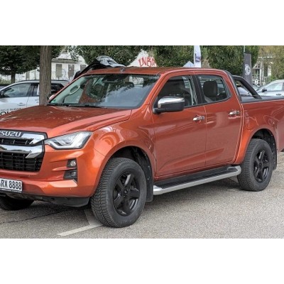 Пороги оригінальний дизайн Isuzu D-Max 2021+