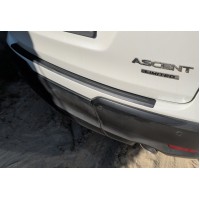 Накладка на задній бампер Weathertech Subaru Ascent