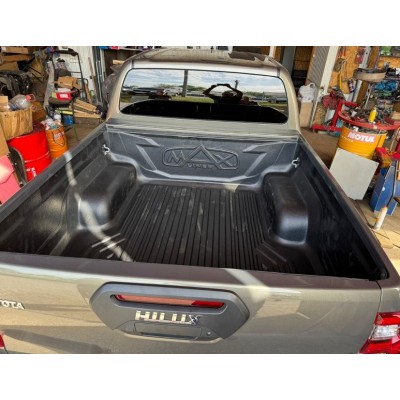 Вкладиш в кузов Toyota Hilux 2015+ Вкладиш в кузов Toyota Hilux 2015+