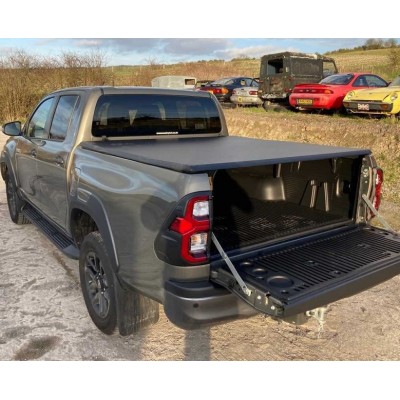 Тент складаний Toyota Hilux 2015+ Тент складаний Toyota Hilux 2015+
