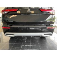 Накладка на задній бампер Weathertech Mitsubishi Outlander 2022+