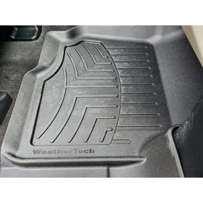 Килимки передні Ford F-150 Lightning WeatherTech HP