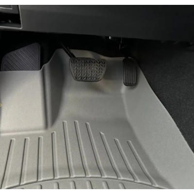Килимки сірі WetherTech Toyota Land Cruiser 300 передні