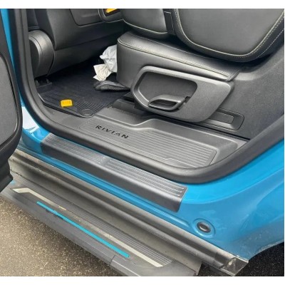 Накладки на пороги Weathertech Rivian R1S