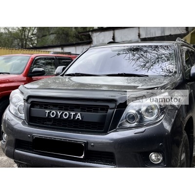 Решітка радіатора Toyota Prado 150 2009-2013