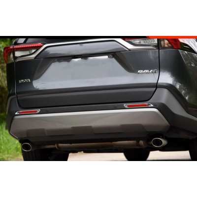 Хром накладка на кришку багажника Toyota Rav4 2019+