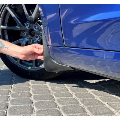 Бризковики Tesla Model 3 Бризковики Tesla Model 3
