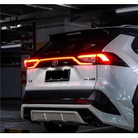 Led смуга між ліхтарями Toyota Rav4 2019+ Led смуга між ліхтарями Toyota Rav4 2019+