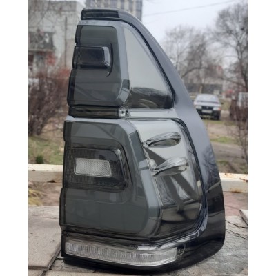 Задні Led ліхтарі чорні Toyota Prado 120 Задні Led ліхтарі чорні Toyota Prado 120