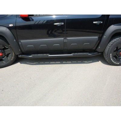Пороги Amazon чорні Toyota Hilux 2015+