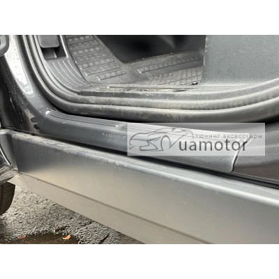 Накладки на пороги Weathertech Land Rover Defender 2020+