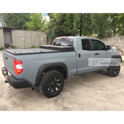 Розширювачі арок Toyota Tundra 2014+