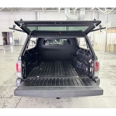 Кунг алюмінієвий LUX Toyota Tacoma 2016+ Кунг алюмінієвий LUX Toyota Tacoma 2016+