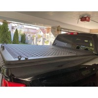 Алюмінієва кришка кузова чорна Toyota Tundra Алюмінієва кришка кузова чорна Toyota Tundra