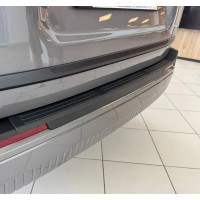 Накладка на задній бампер Weathertech Toyota RAV4 2026+ Накладка на задній бампер Weathertech Toyota RAV4 2026+