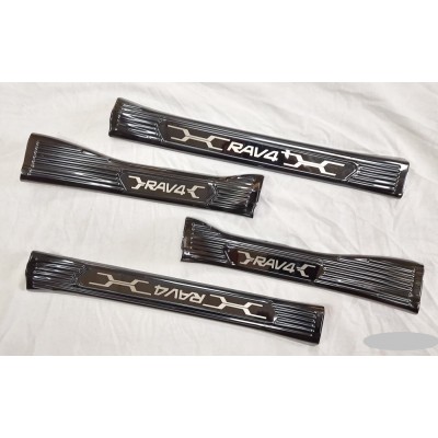 Накладки на пороги верхні Toyota Rav4 2019+