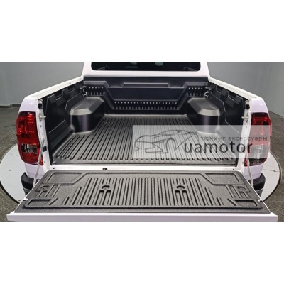 Вкладиш в кузов Safari Toyota Hilux 2015+