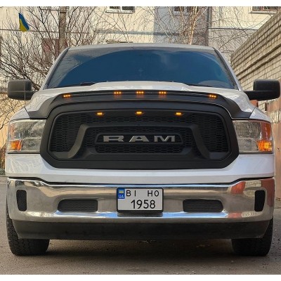 Решітка радіатора Dodge Ram 1500 2009+ Решітка радіатора Dodge Ram 1500 2009+