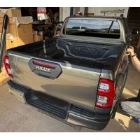 Вкладиш в кузов Toyota Hilux 2015+