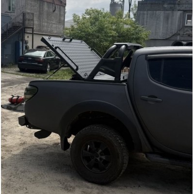 Кришка кузова з дугами Mitsubishi L200 Кришка кузова з дугами Mitsubishi L200